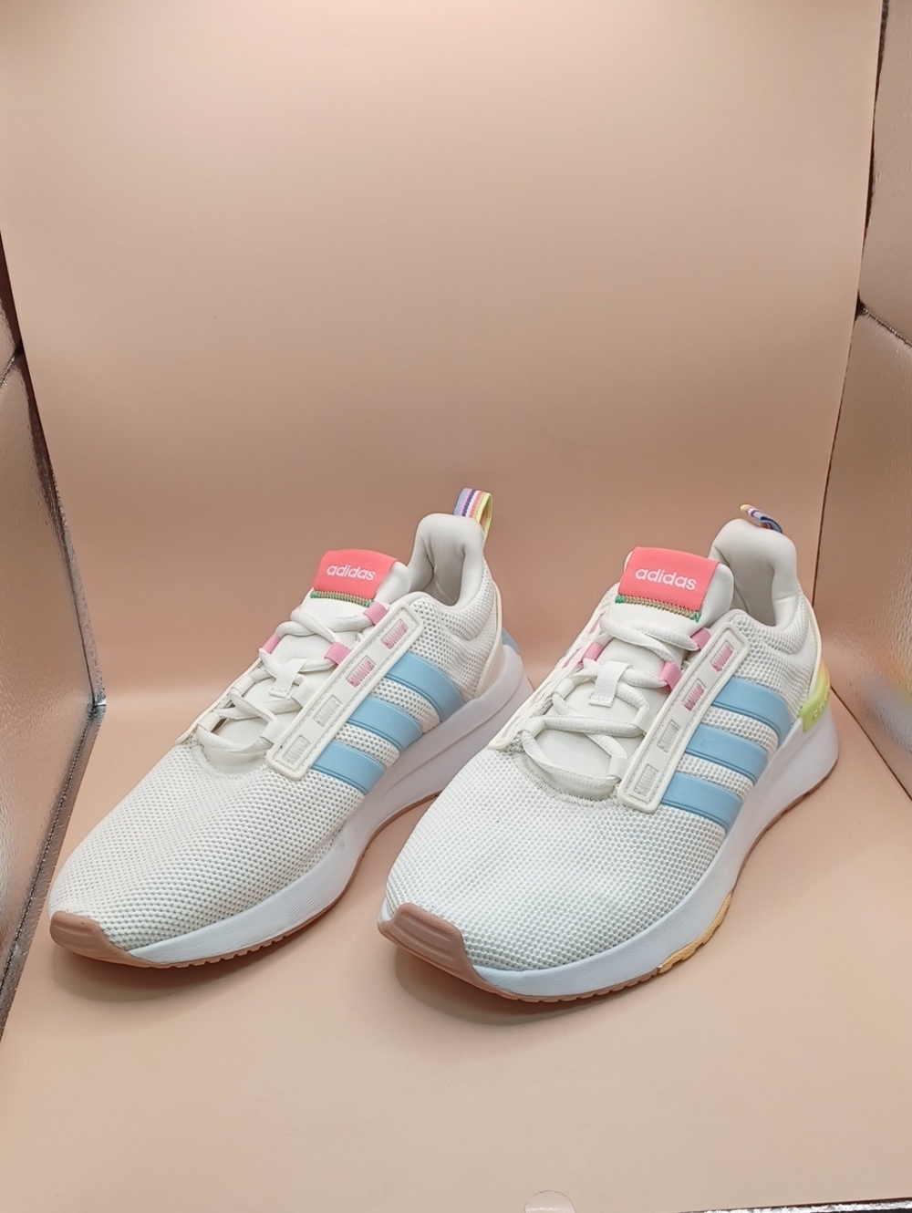 NWOB Adidas Racer TR21 Running Shoes-Cream MultiColor Women Size 9 US GZ1992